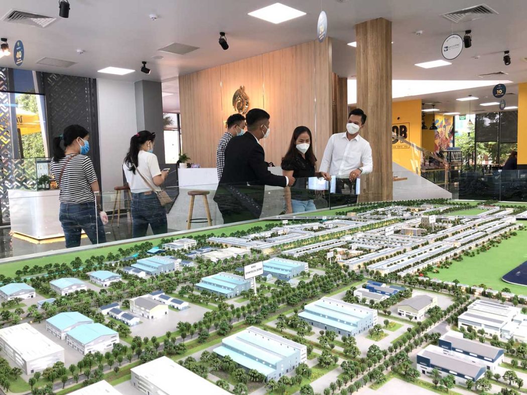 The Sol City khach hang tham gia su kien mo ban the sol city long an 2021 - The Sol City