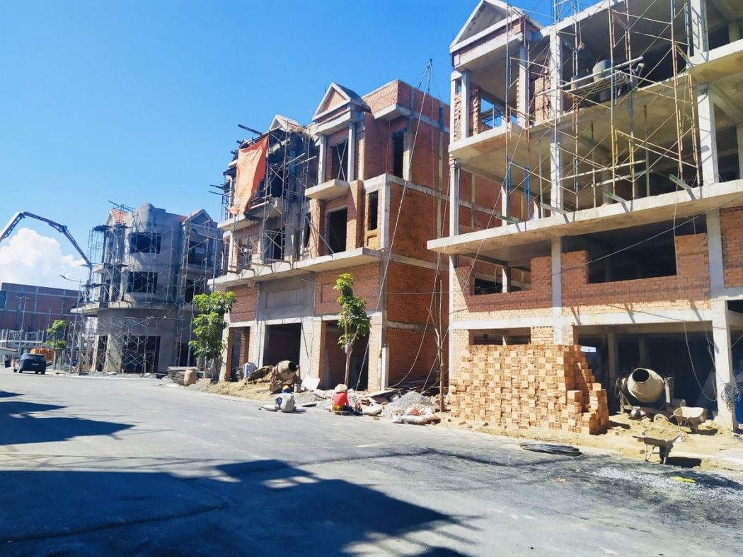 thi cong shophouse valerich - DỰ ÁN SHOPHOUSE VÀ BIỆT THỰ VALERICH