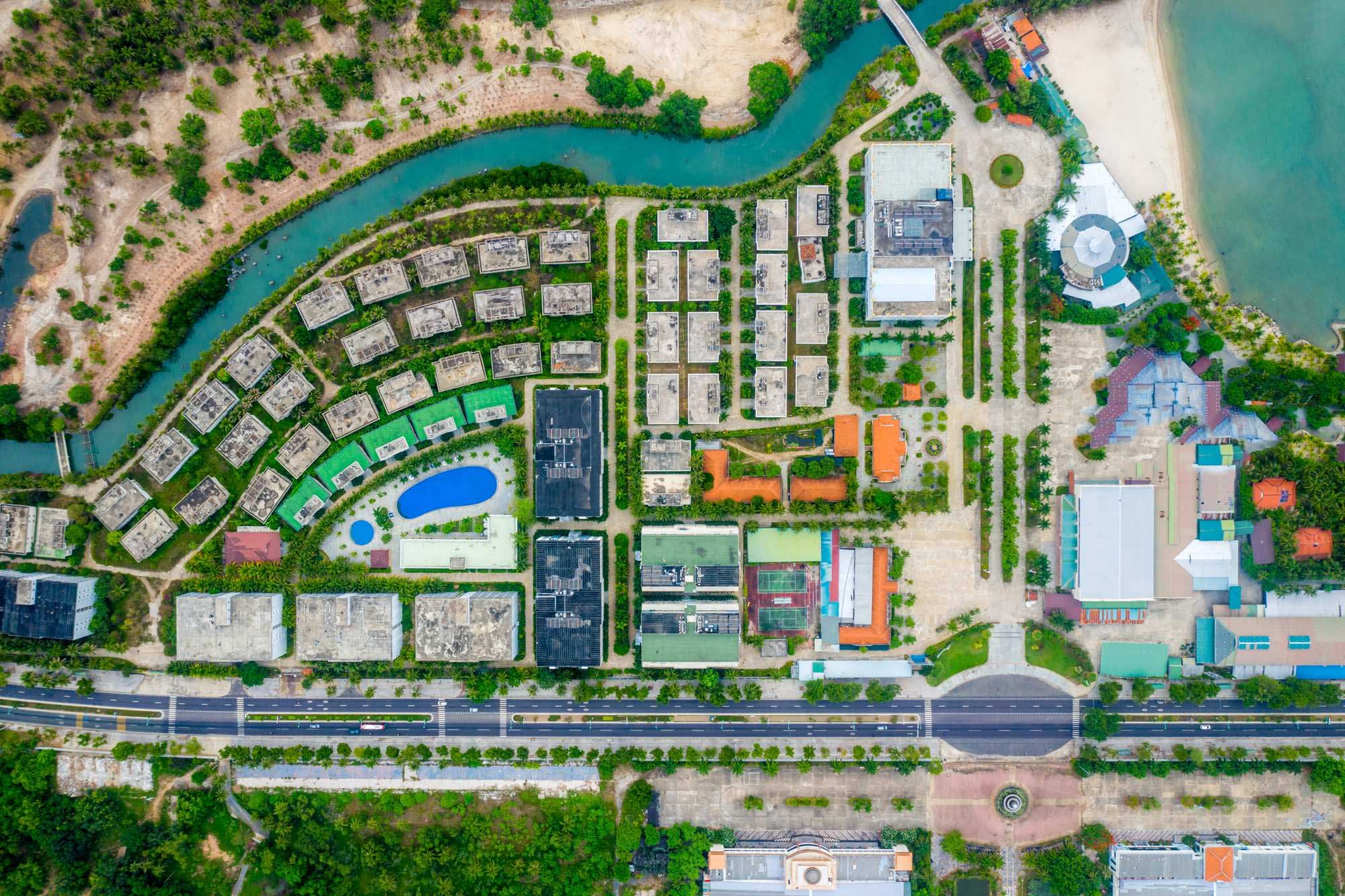 NovaWorld Nha Trang Diamond Bay Tien do thi cong Du an Novaworld Nha Trang Diamond Bay moi nhat 2022 - NovaWorld Nha Trang Diamond Bay