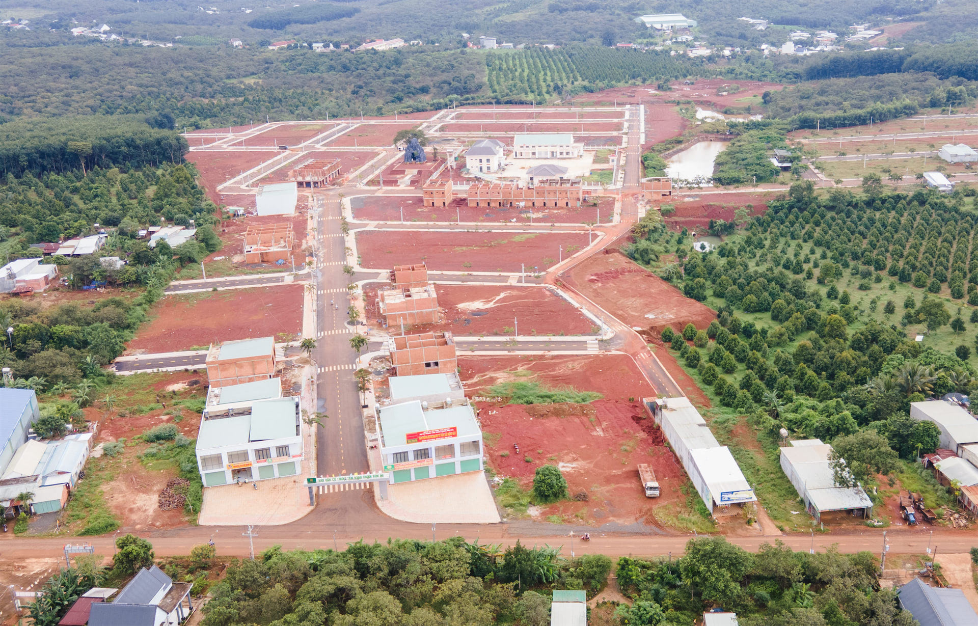 Tien do thi cong Du an Thai Thanh Bom Bo 6 - Thái Thành Bom Bo