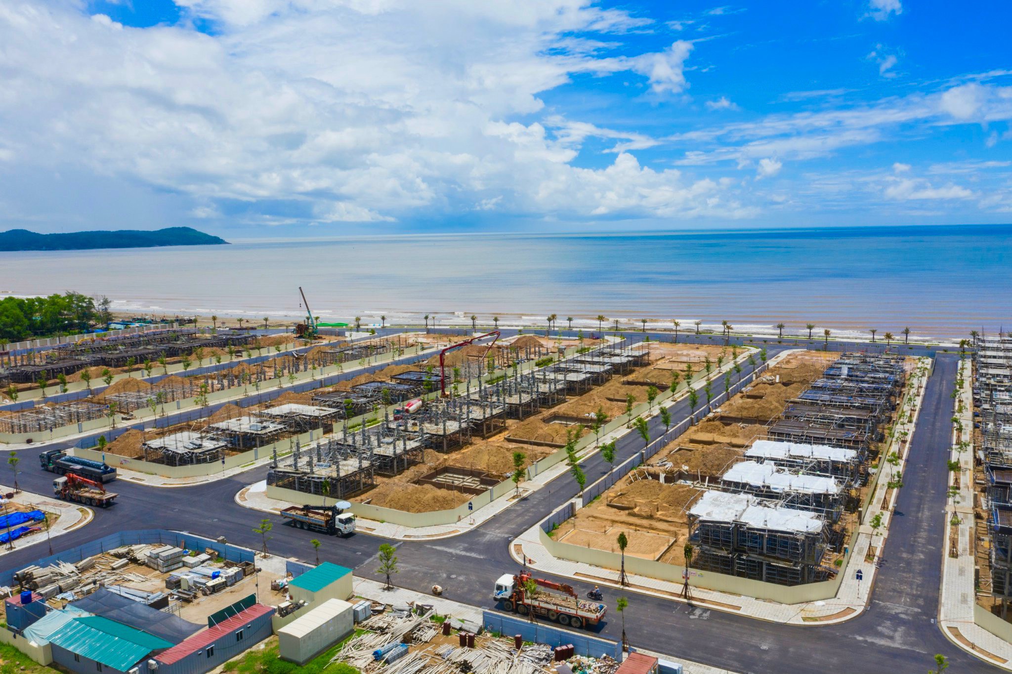 Tien do thi cong Du an Vlasta Van Phu Sam Son 13 - Vlasta Văn Phú Sầm Sơn