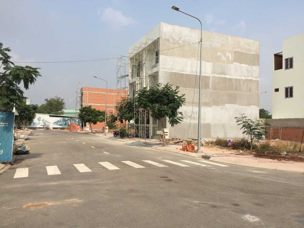 tien-do-thi-cong-khu-nha-pho-alva-plaza-2021-1 Tien do thi cong Khu nha pho Alva Plaza 2021 - ALVA PLAZA BÌNH DƯƠNG